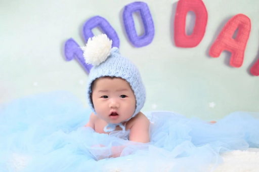 丽江1岁宝宝睡觉翻来覆去